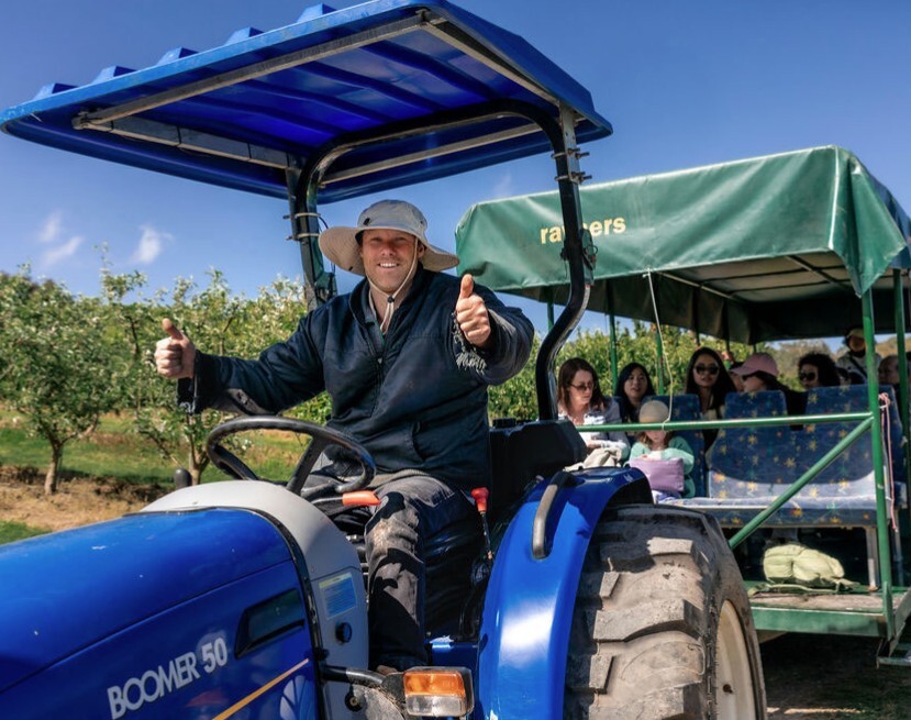 Rayner’s orchard tour and lunch (Woori Yallock) 